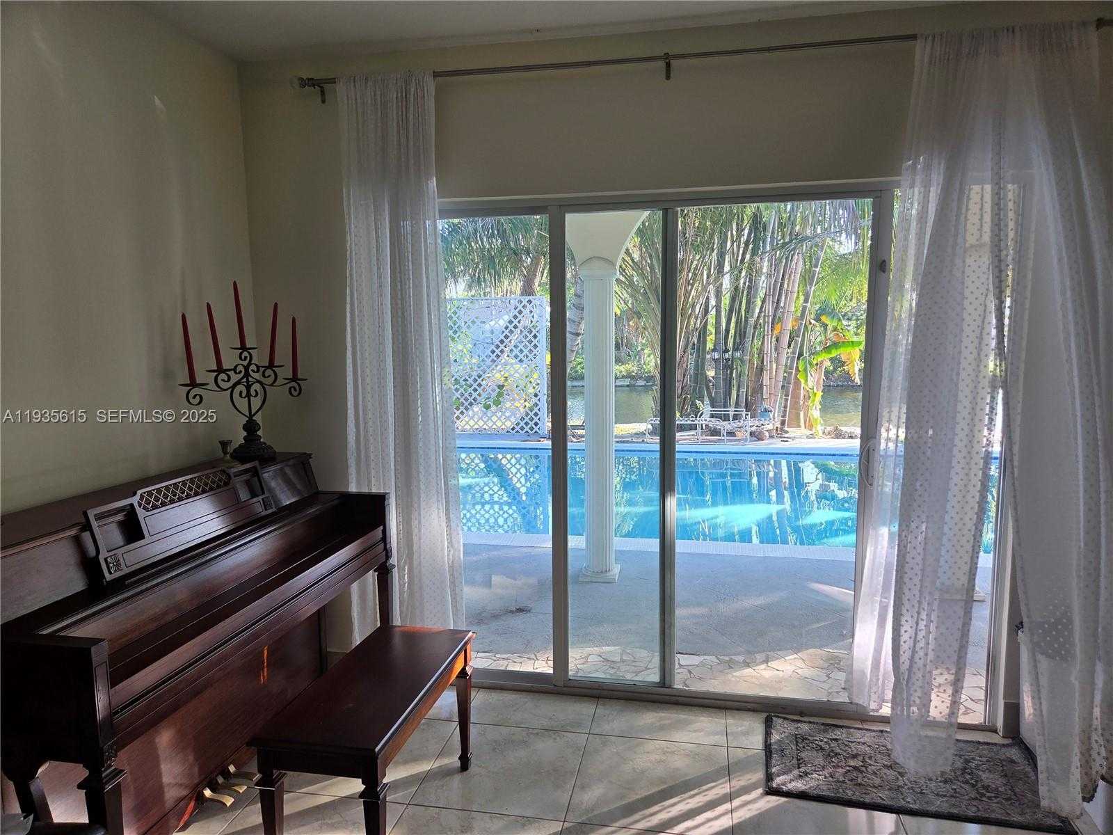 Small Image of 301 SOUTH WEST 5TH ST, Hallandale Beach Number 12