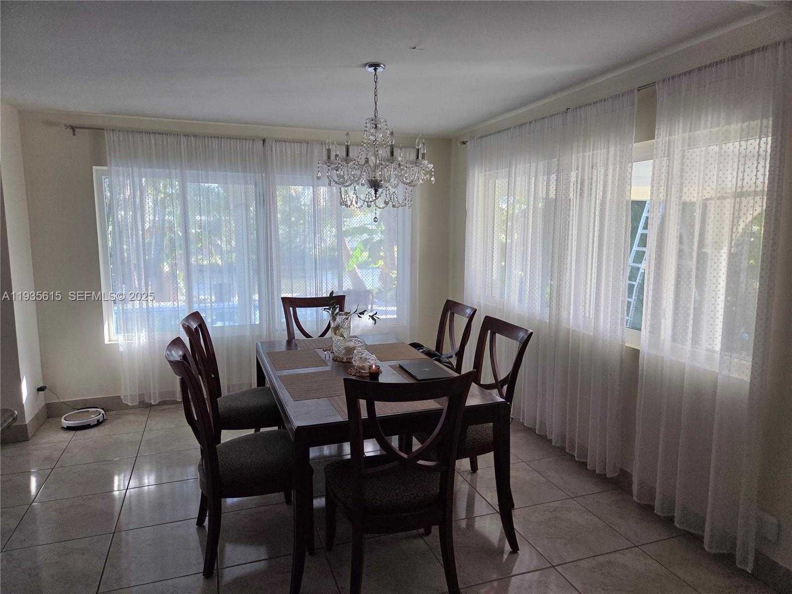 Small Image of 301 SOUTH WEST 5TH ST, Hallandale Beach Number 17