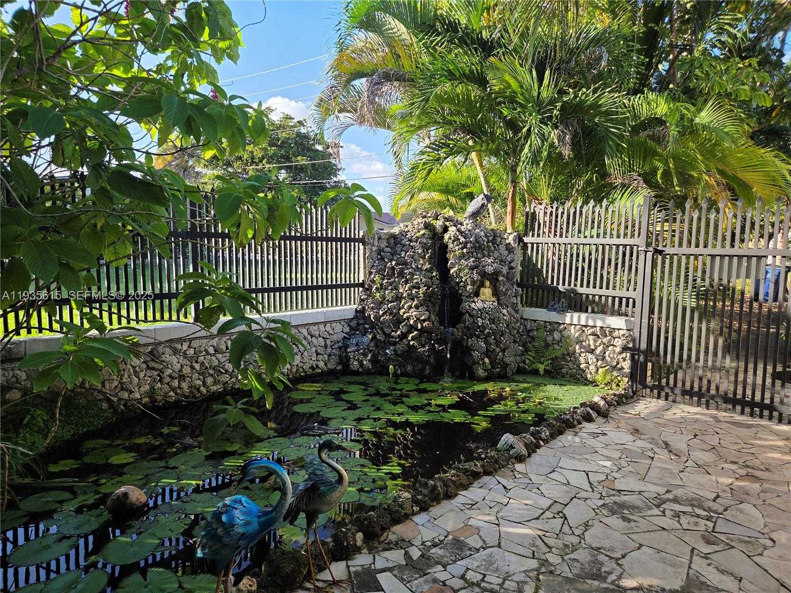 Small Image of 301 SOUTH WEST 5TH ST, Hallandale Beach Number 34