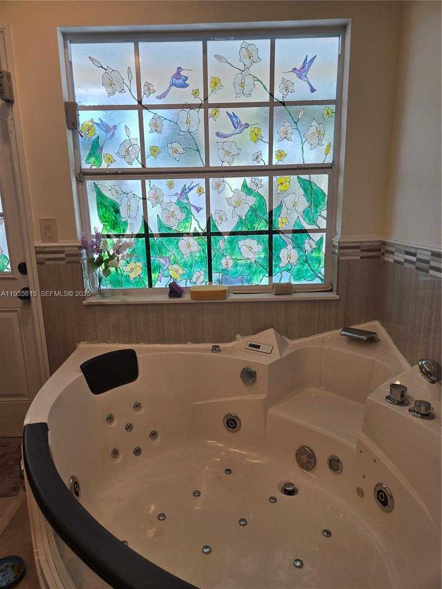 Small Image of 301 SOUTH WEST 5TH ST, Hallandale Beach Number 40