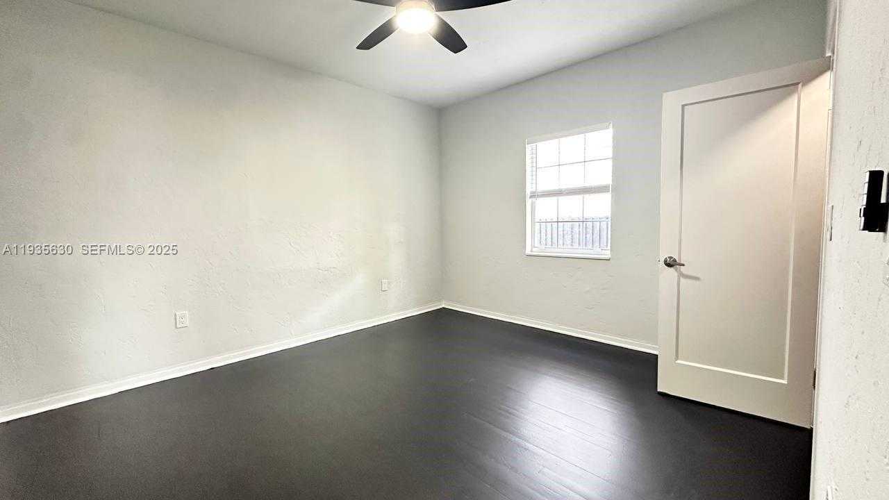 Small Image of 1824 SOUTH WEST 24TH ST, Miami Number 15