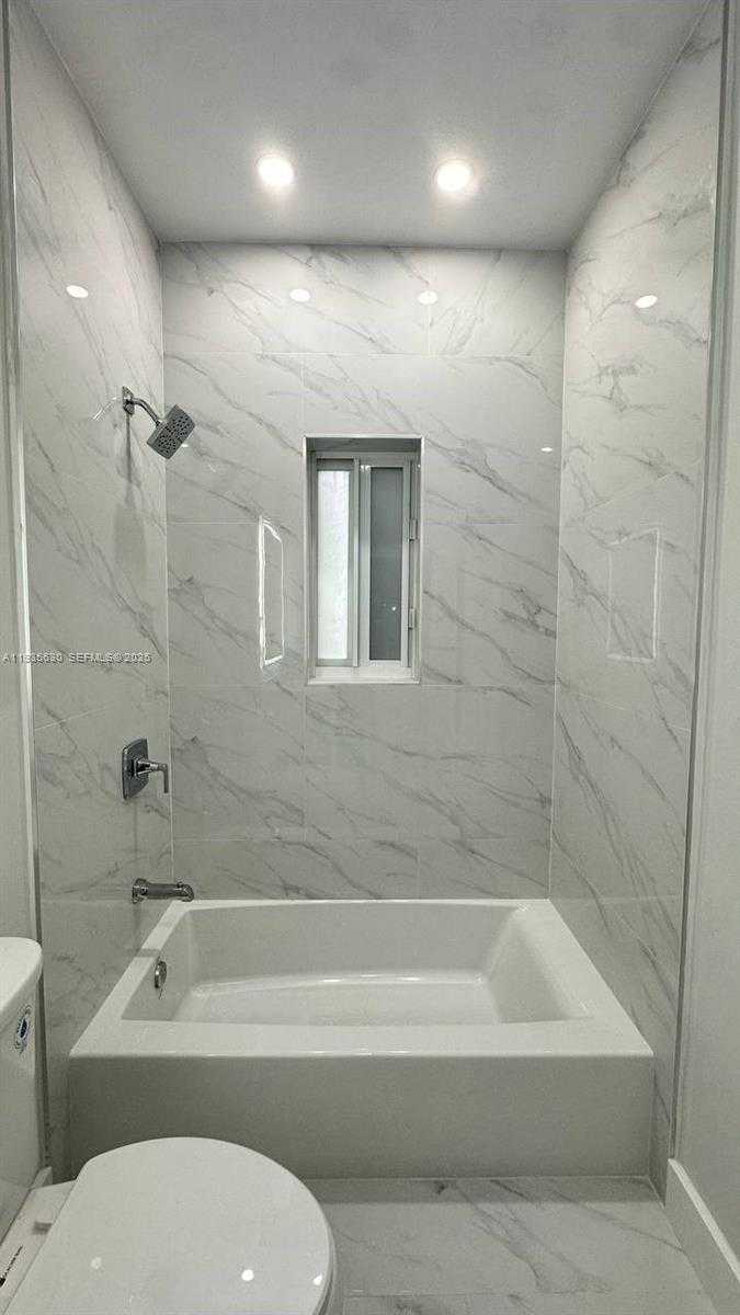 Small Image of 1824 SOUTH WEST 24TH ST, Miami Number 17