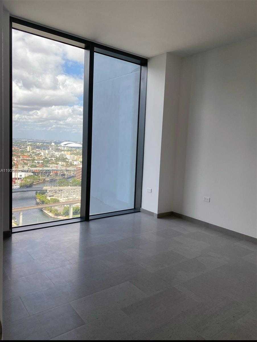 Small Image of 68 SOUTH EAST 6TH ST #2904, Miami Number 10