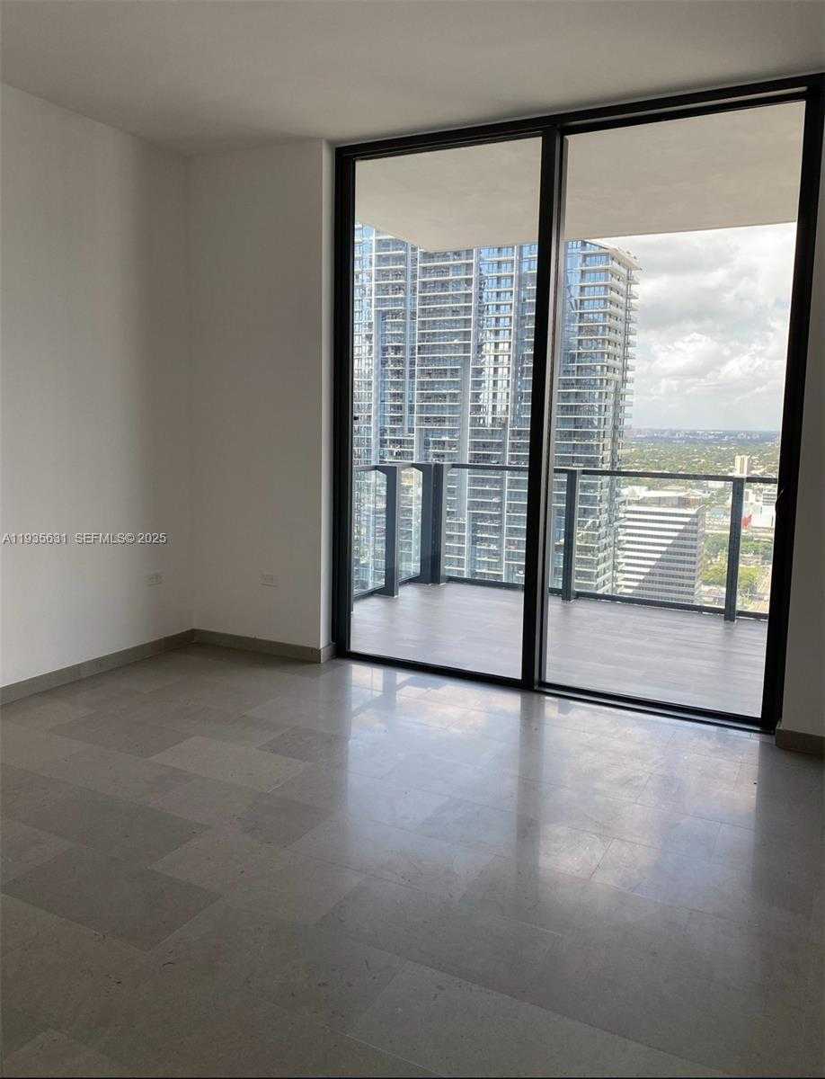 Small Image of 68 SOUTH EAST 6TH ST #2904, Miami Number 14