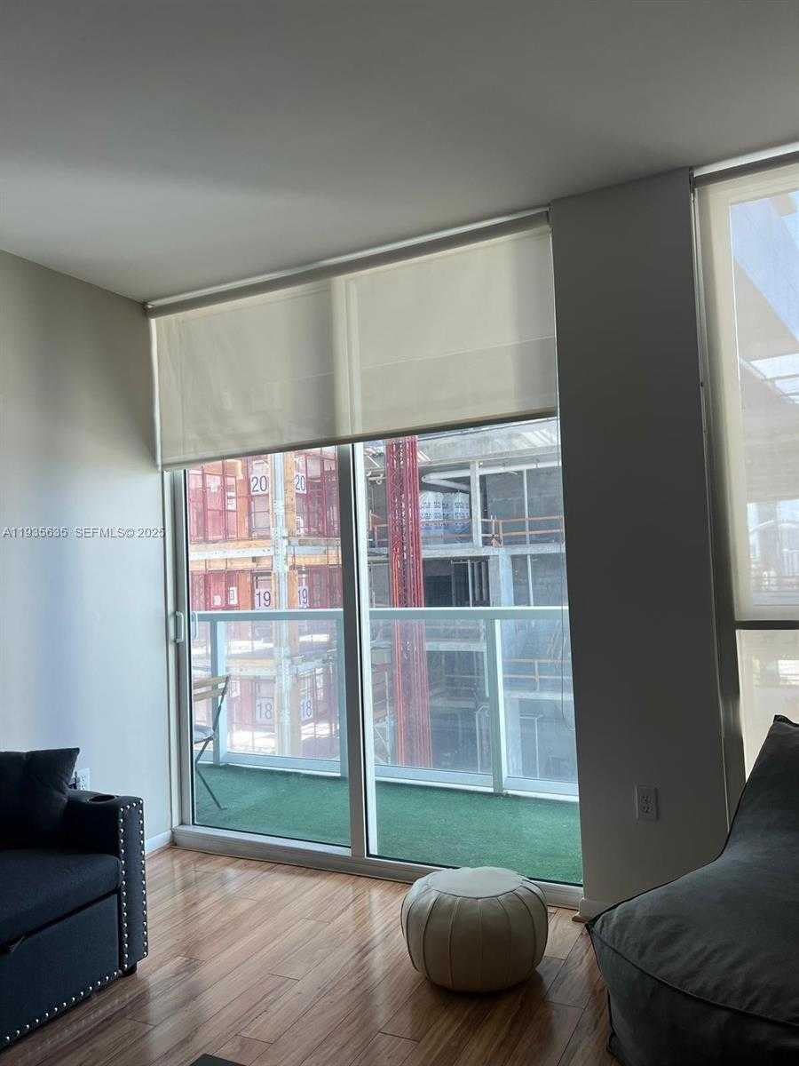 Small Image of 244 BISCAYNE BLVD #1904, Miami Number 44