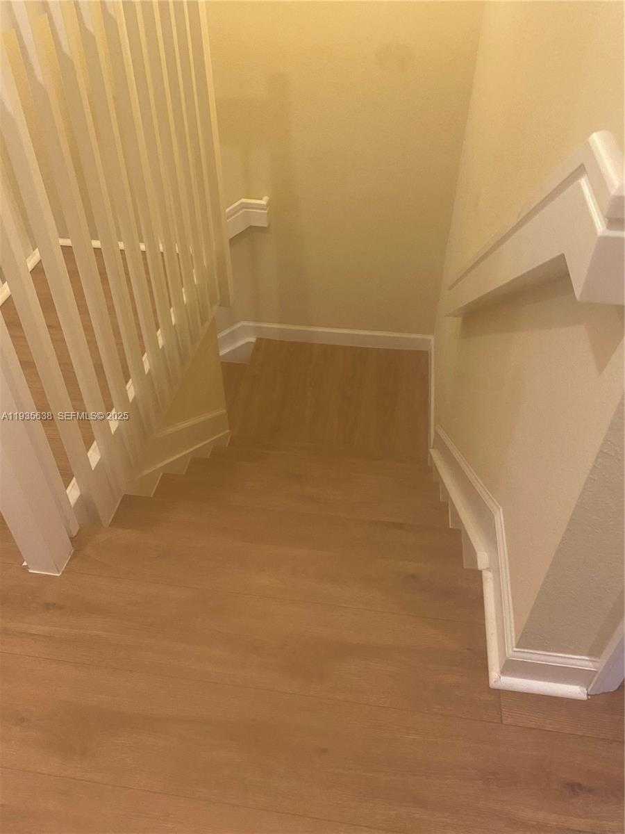 Small Image of 9614 WATERVIEW WAY #9614, Parkland Number 12