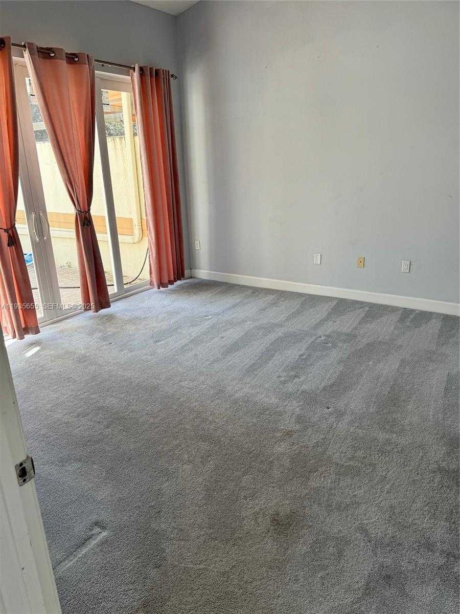 Small Image of 652 WEST PALM AIRE DR #652, Pompano Beach Number 17