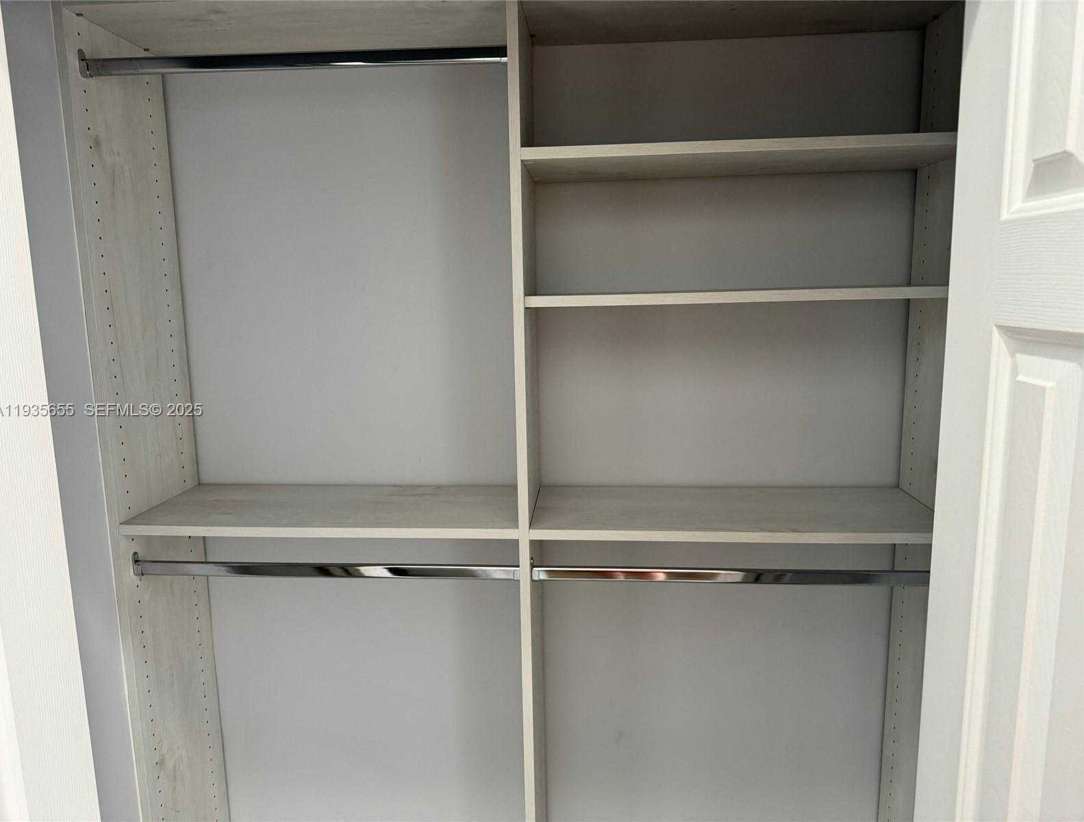 Small Image of 652 WEST PALM AIRE DR #652, Pompano Beach Number 21