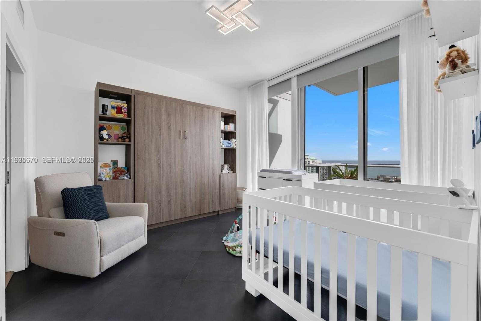 Small Image of 200 BISCAYNE BOULEVARD WAY #4408, Miami Number 12