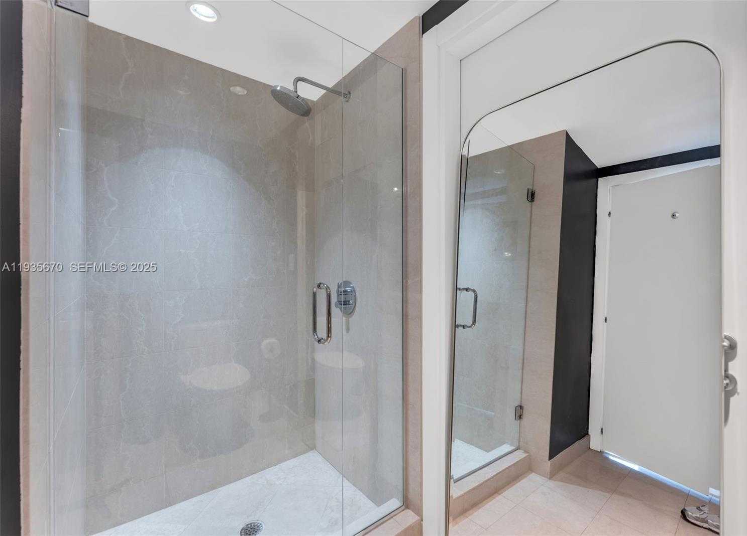 Small Image of 200 BISCAYNE BOULEVARD WAY #4408, Miami Number 15