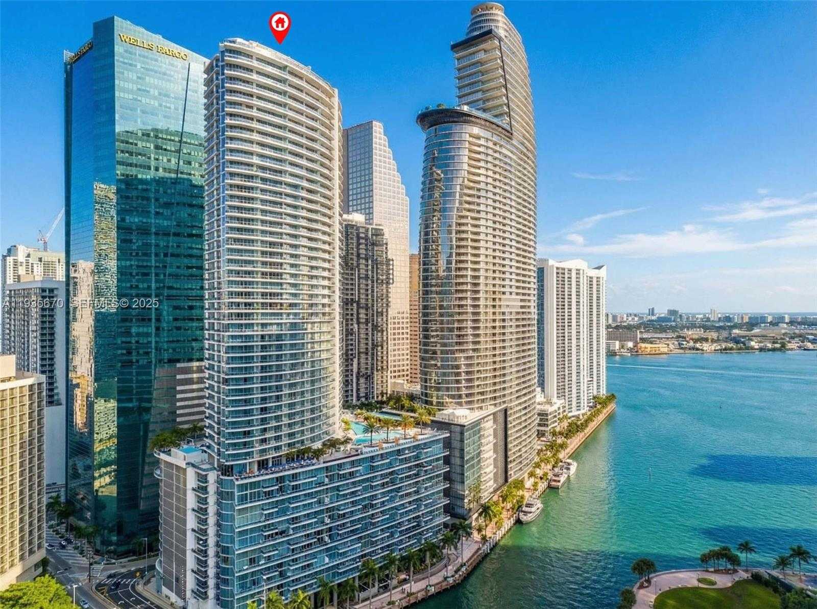 Small Image of 200 BISCAYNE BOULEVARD WAY #4408, Miami Number 19