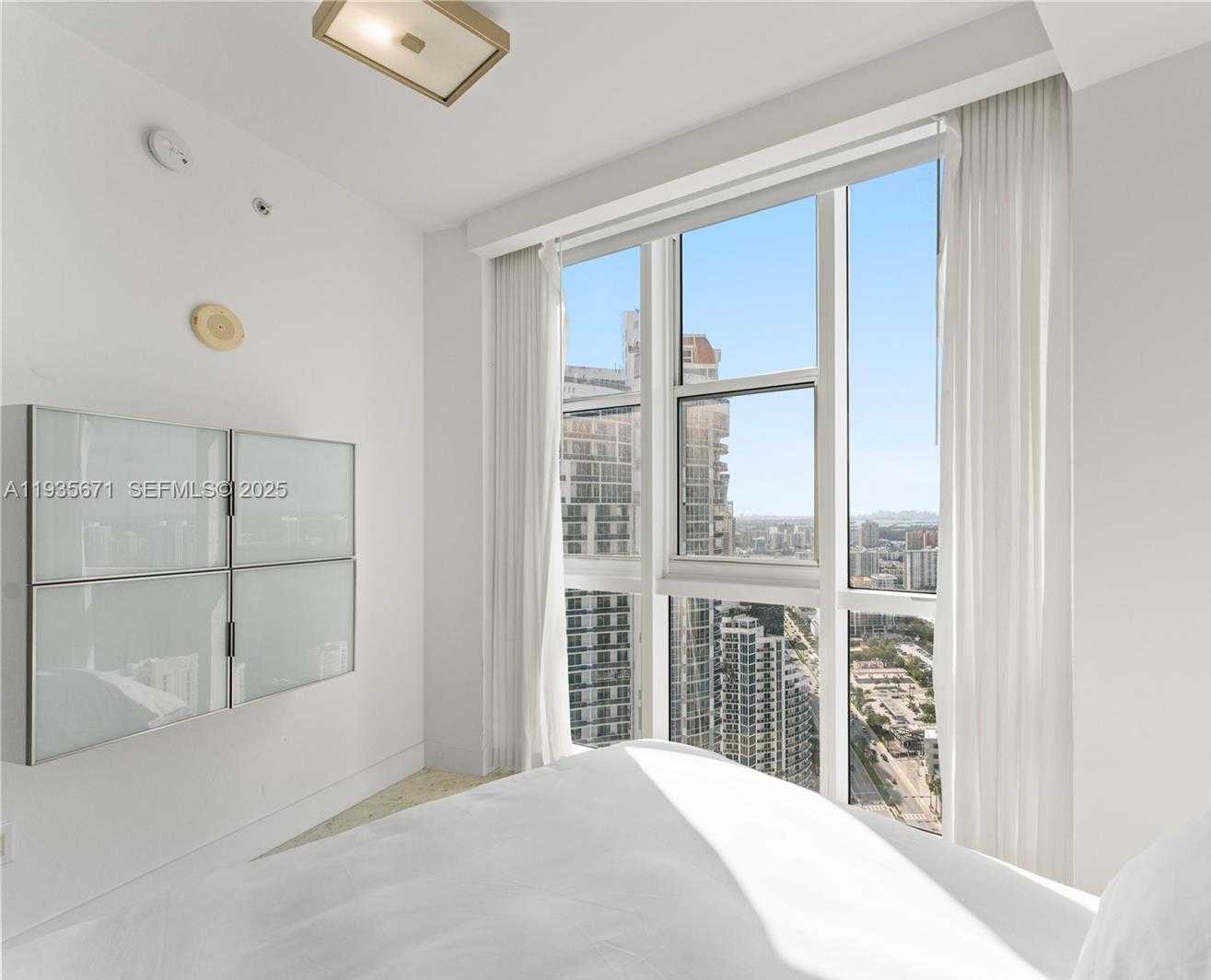 Small Image of 18201 COLLINS AVE #5001, Sunny Isles Beach Number 19