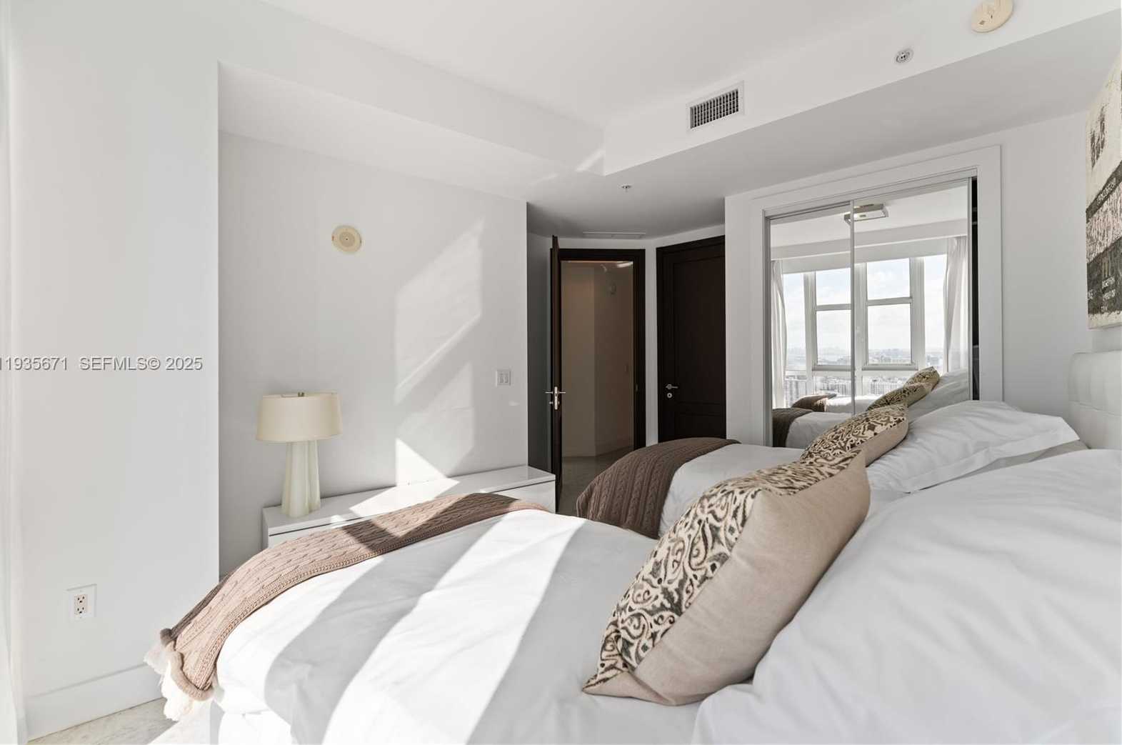 Small Image of 18201 COLLINS AVE #5001, Sunny Isles Beach Number 22