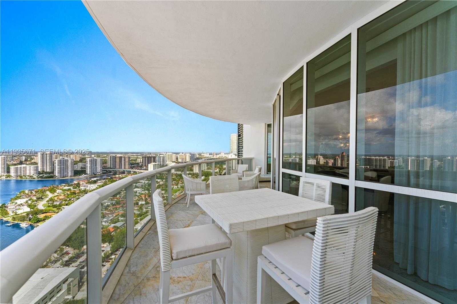 Small Image of 18201 COLLINS AVE #5001, Sunny Isles Beach Number 27