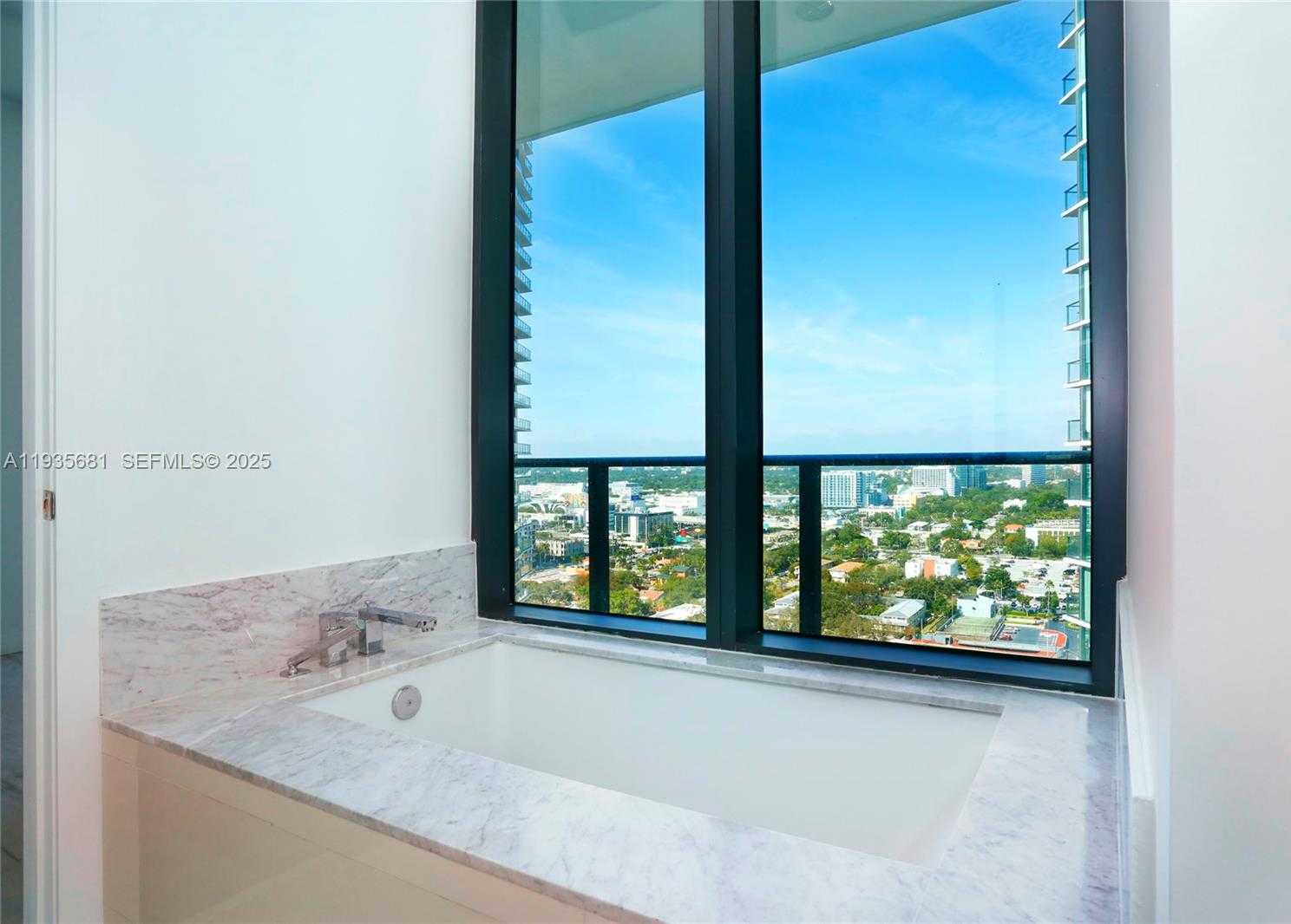 Small Image of 480 NORTH EAST 31ST ST #2107, Miami Number 14