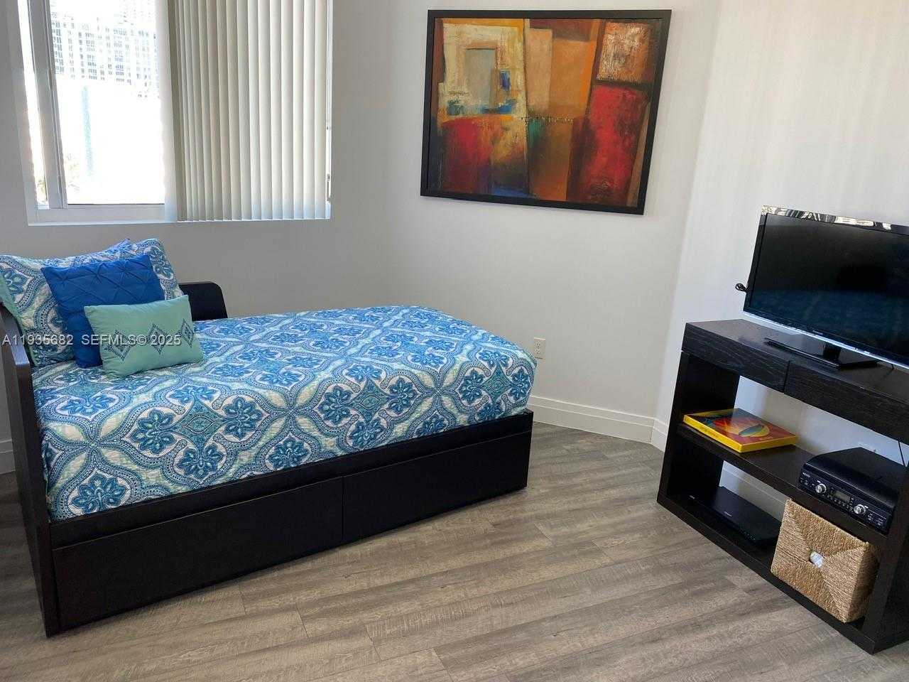 Small Image of 601 NORTH EAST 23RD ST #706, Miami Number 9