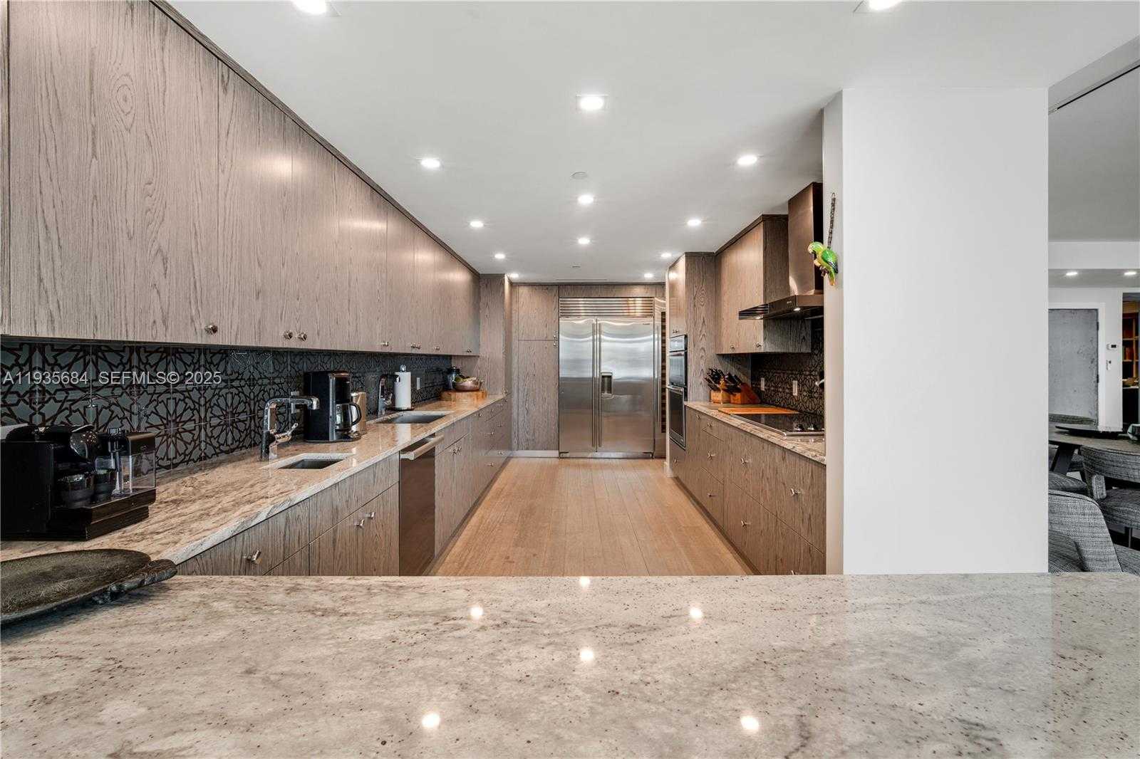 Small Image of 430 GRAND BAY DR #1204, Key Biscayne Number 12