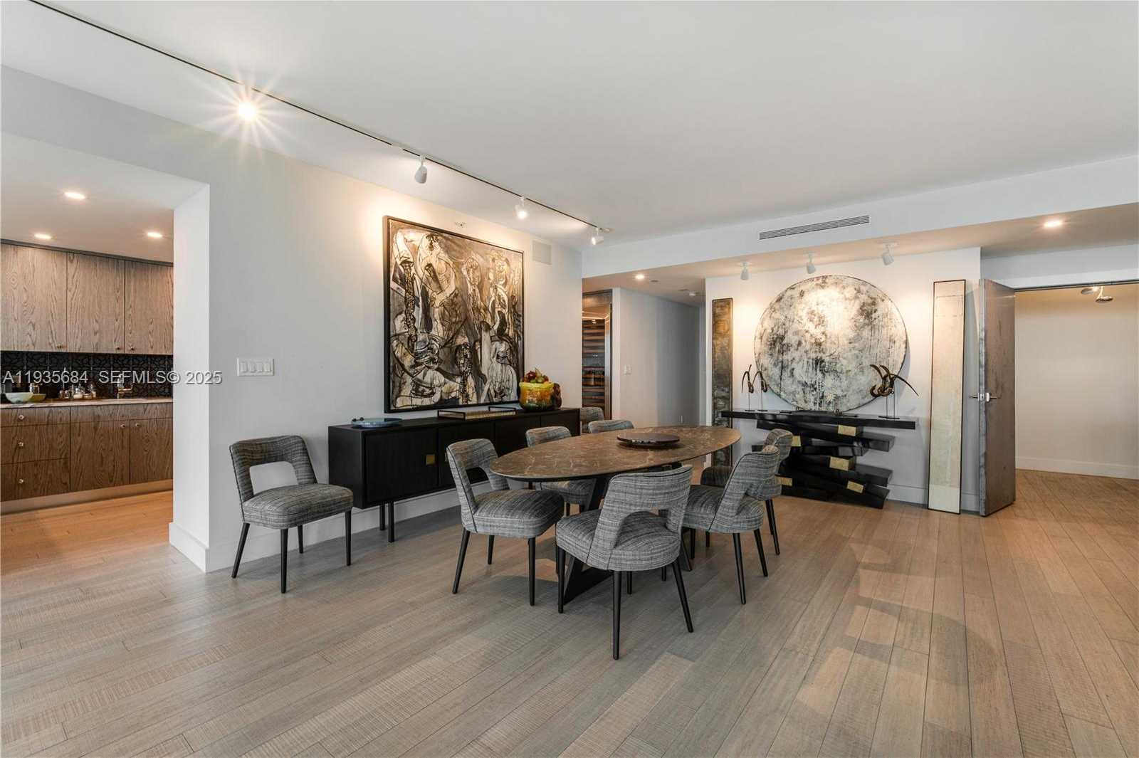 Small Image of 430 GRAND BAY DR #1204, Key Biscayne Number 13