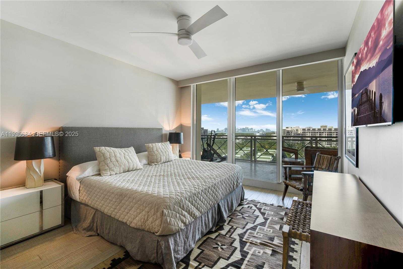 Small Image of 430 GRAND BAY DR #1204, Key Biscayne Number 27