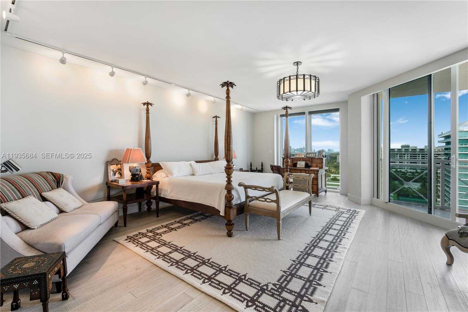 Small Image of 430 GRAND BAY DR #1204, Key Biscayne Number 34