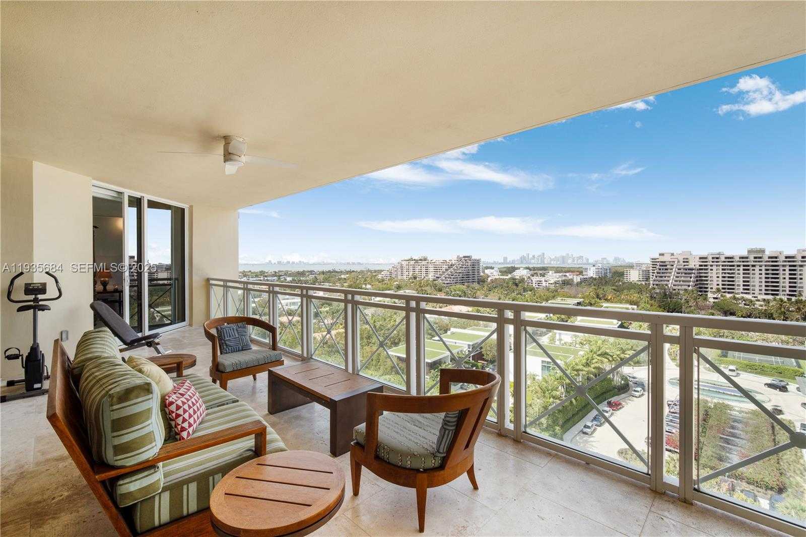Small Image of 430 GRAND BAY DR #1204, Key Biscayne Number 42