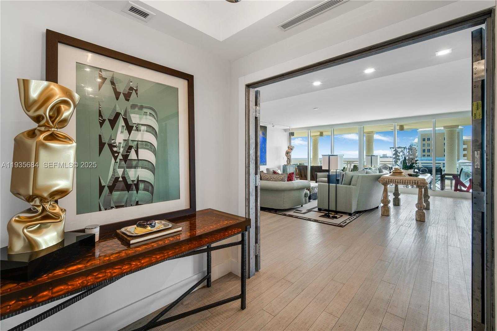Small Image of 430 GRAND BAY DR #1204, Key Biscayne Number 5