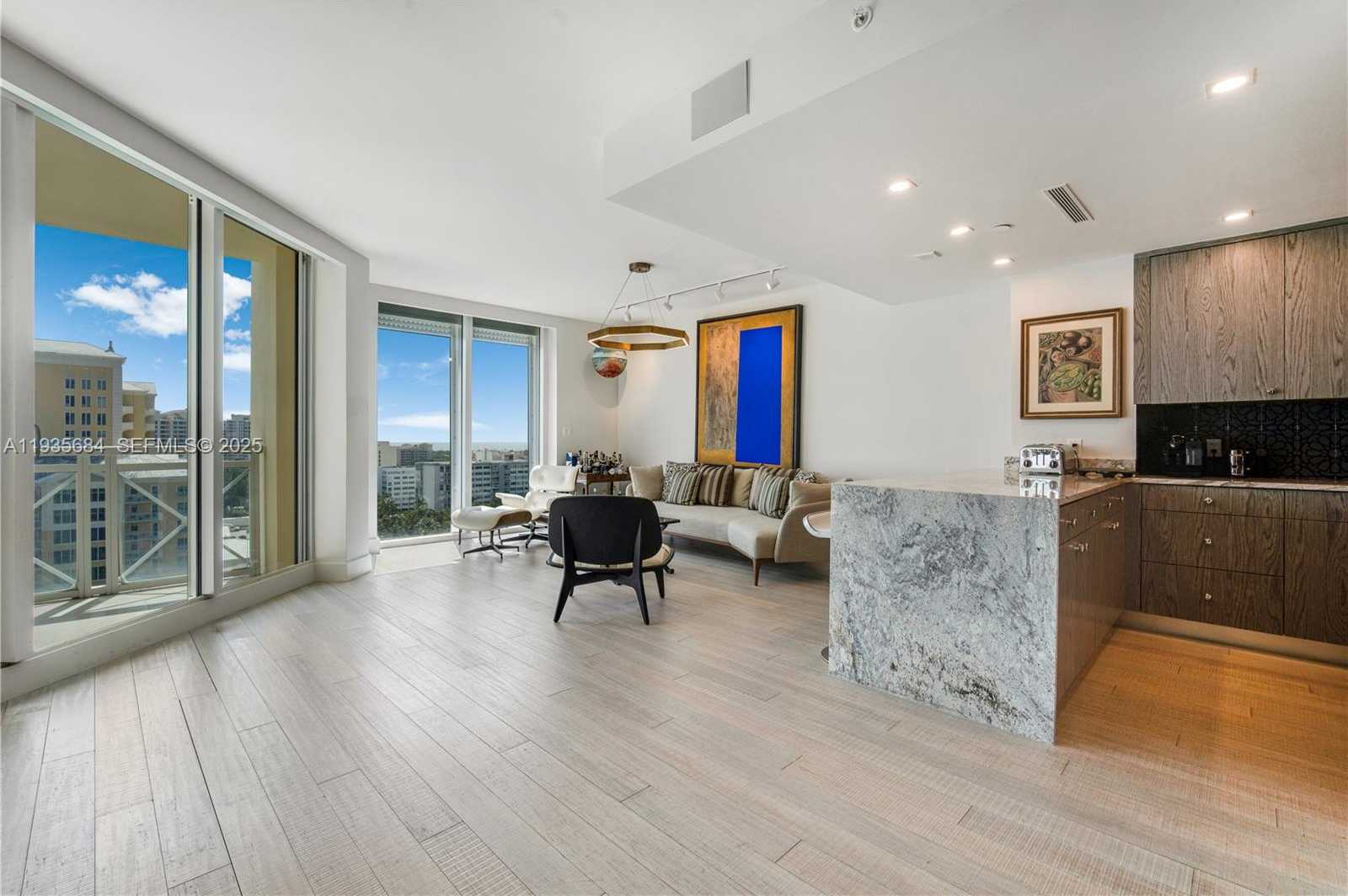 Small Image of 430 GRAND BAY DR #1204, Key Biscayne Number 6