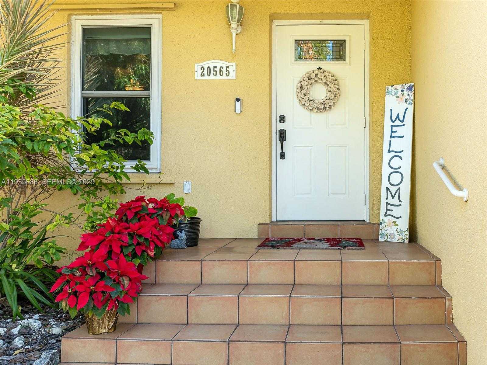 Small Image of 20565 SOUTH WEST 80TH PL, Cutler Bay Number 26