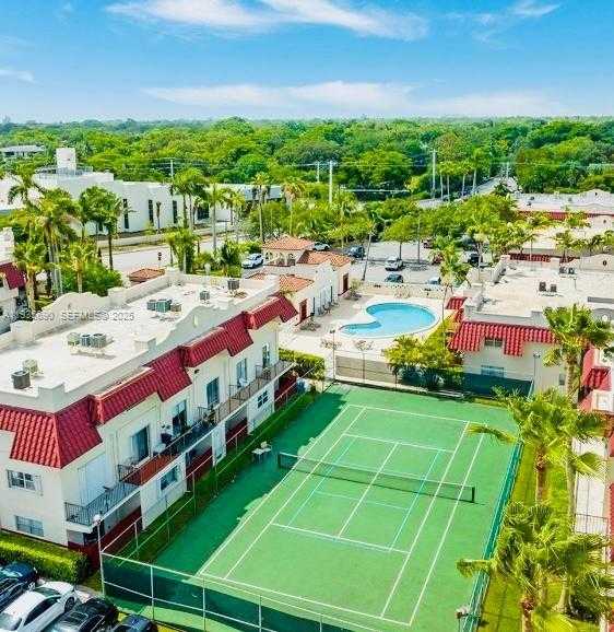 Small Image of 8650 SOUTH WEST 67TH AVE #1018, Pinecrest Number 7