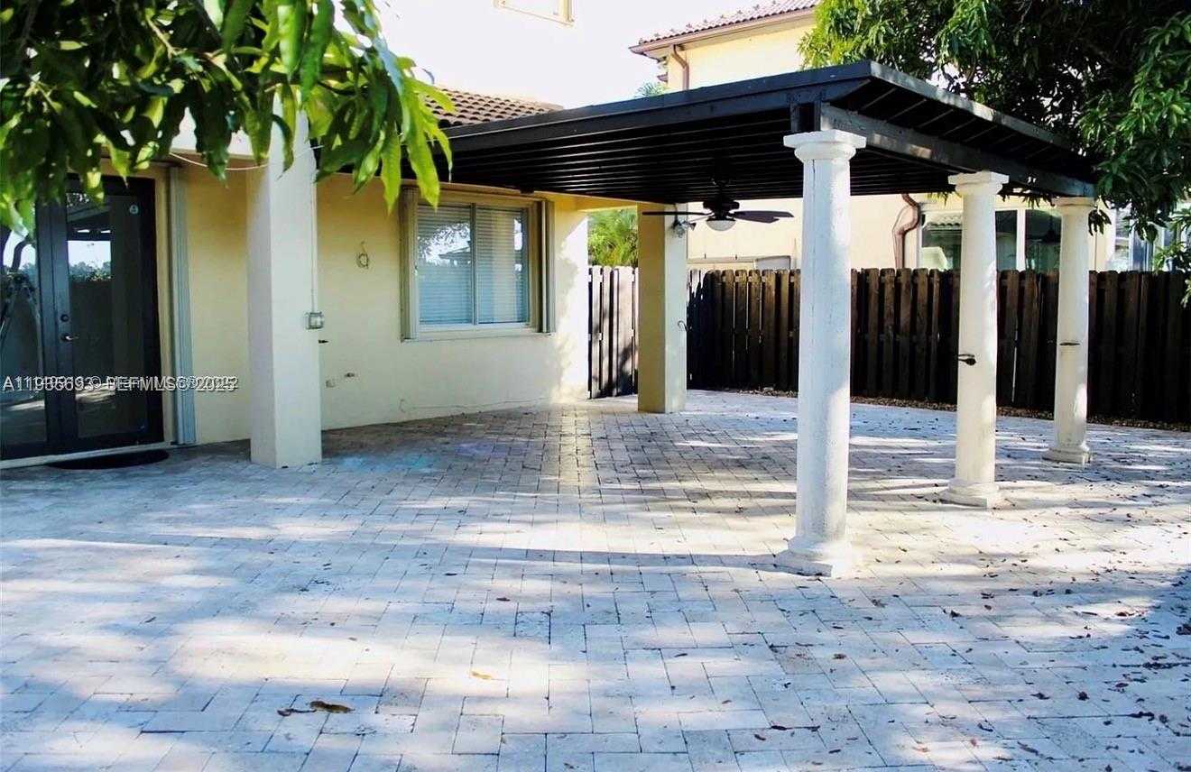 Small Image of 6002 SOUTH WEST 166TH CT, Miami Number 14