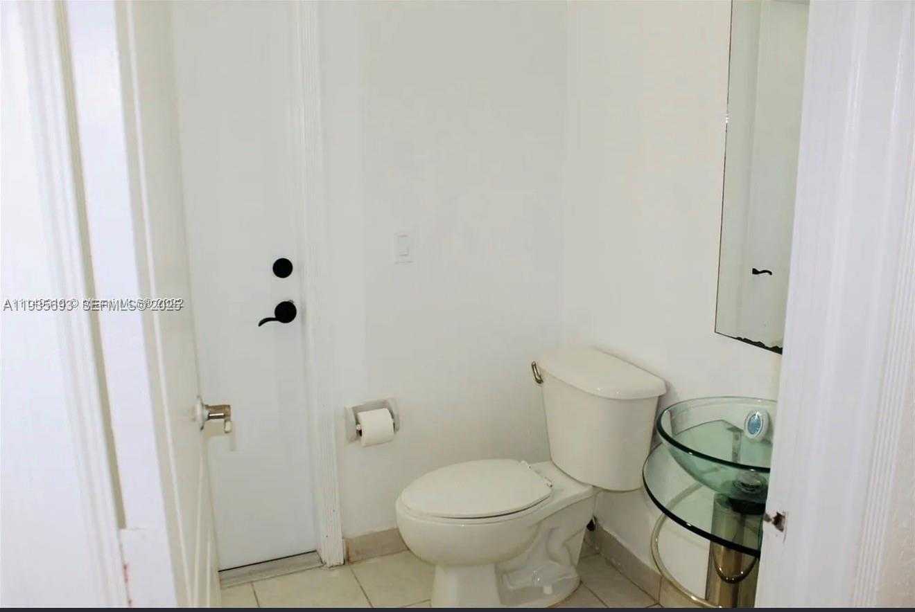 Small Image of 6002 SOUTH WEST 166TH CT, Miami Number 15