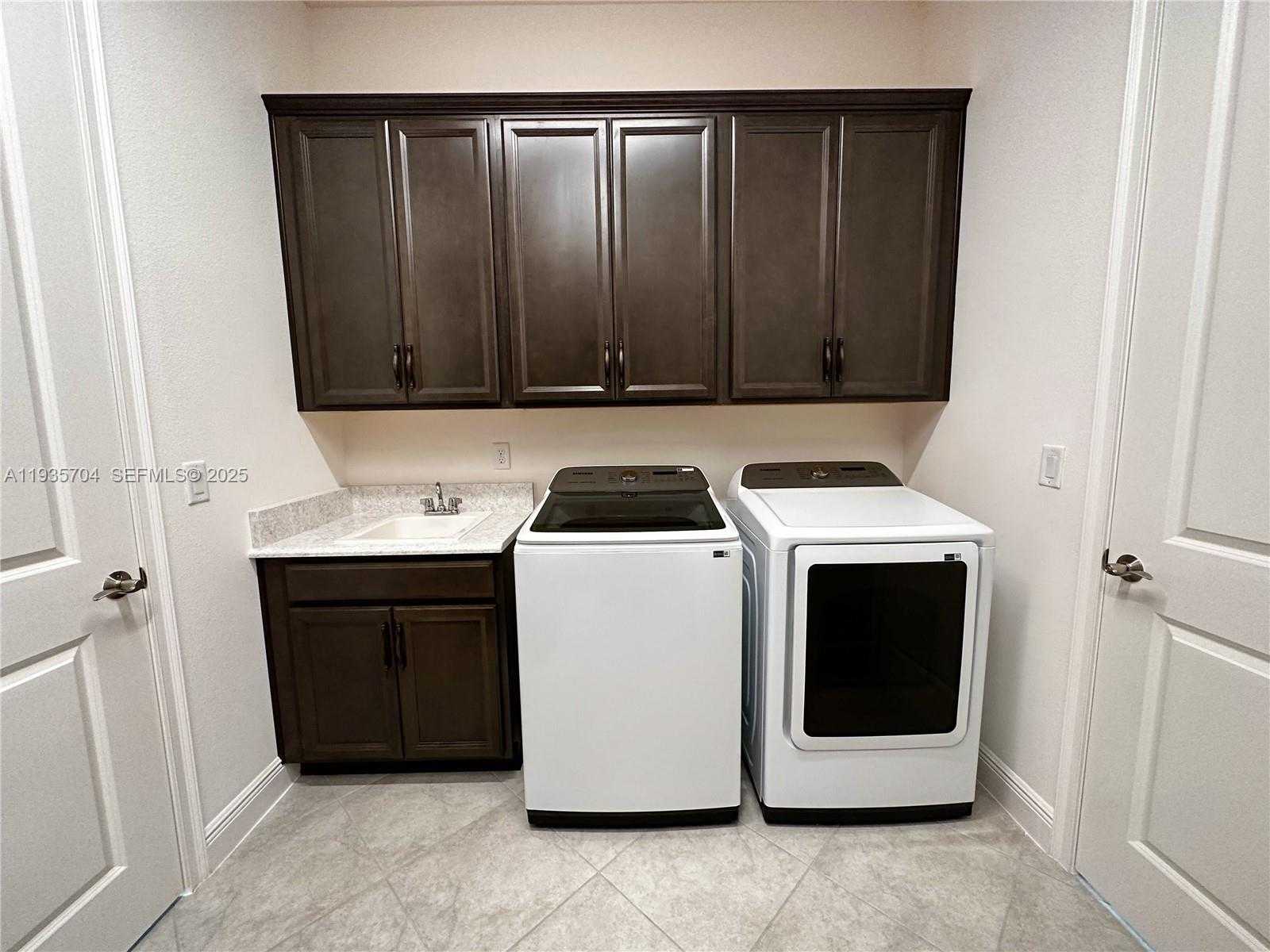 Small Image of 13646 ABBERWICK, Orlando Number 19