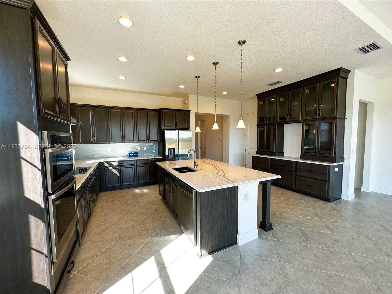 Small Image of 13646 ABBERWICK, Orlando Number 22