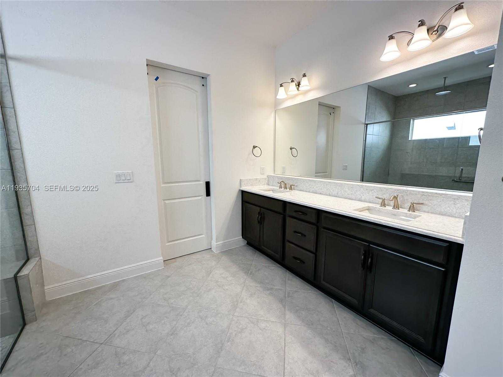 Small Image of 13646 ABBERWICK, Orlando Number 7