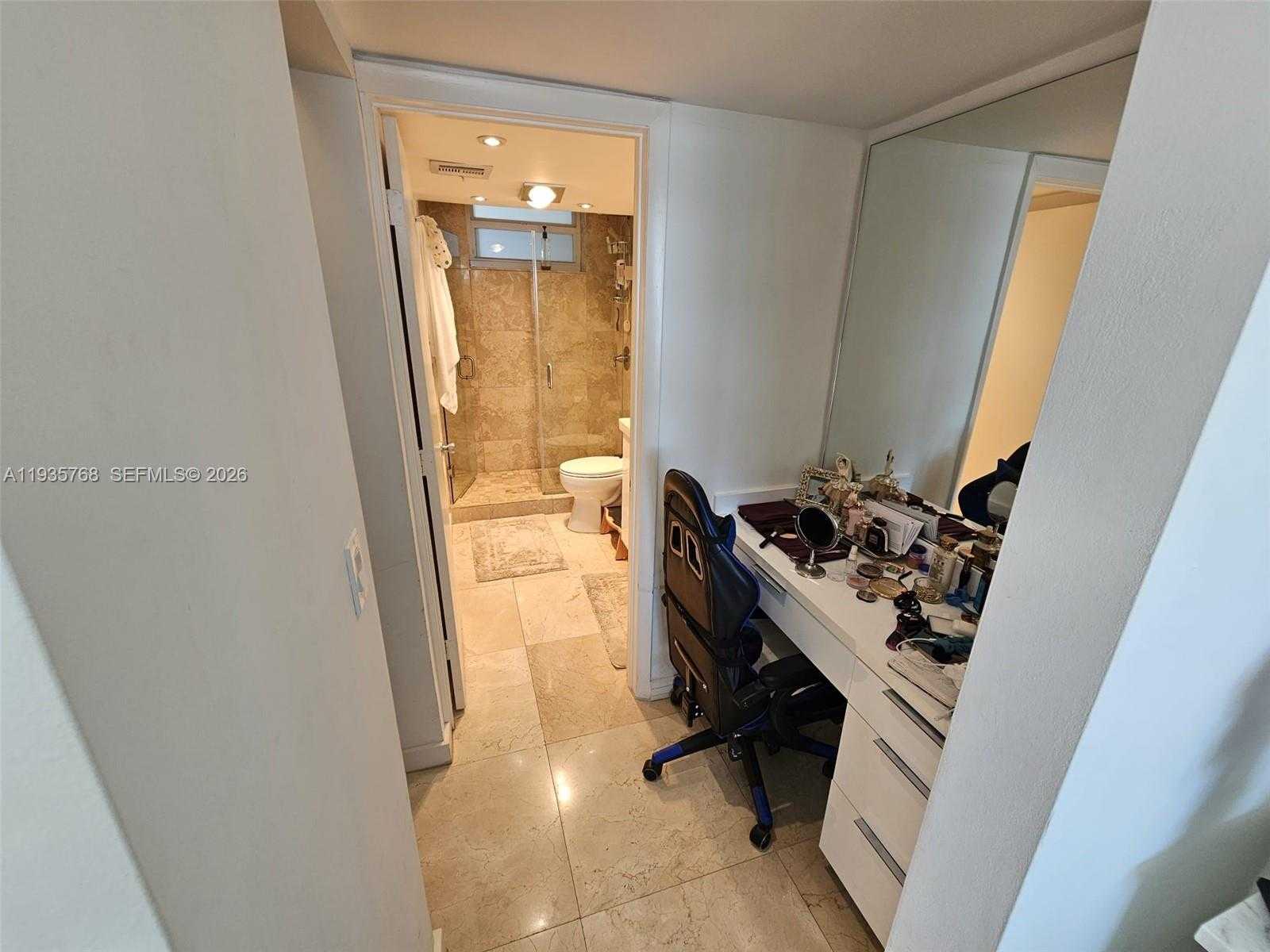 Small Image of 3000 SOUTH MARCOS DR #P402, Aventura Number 17
