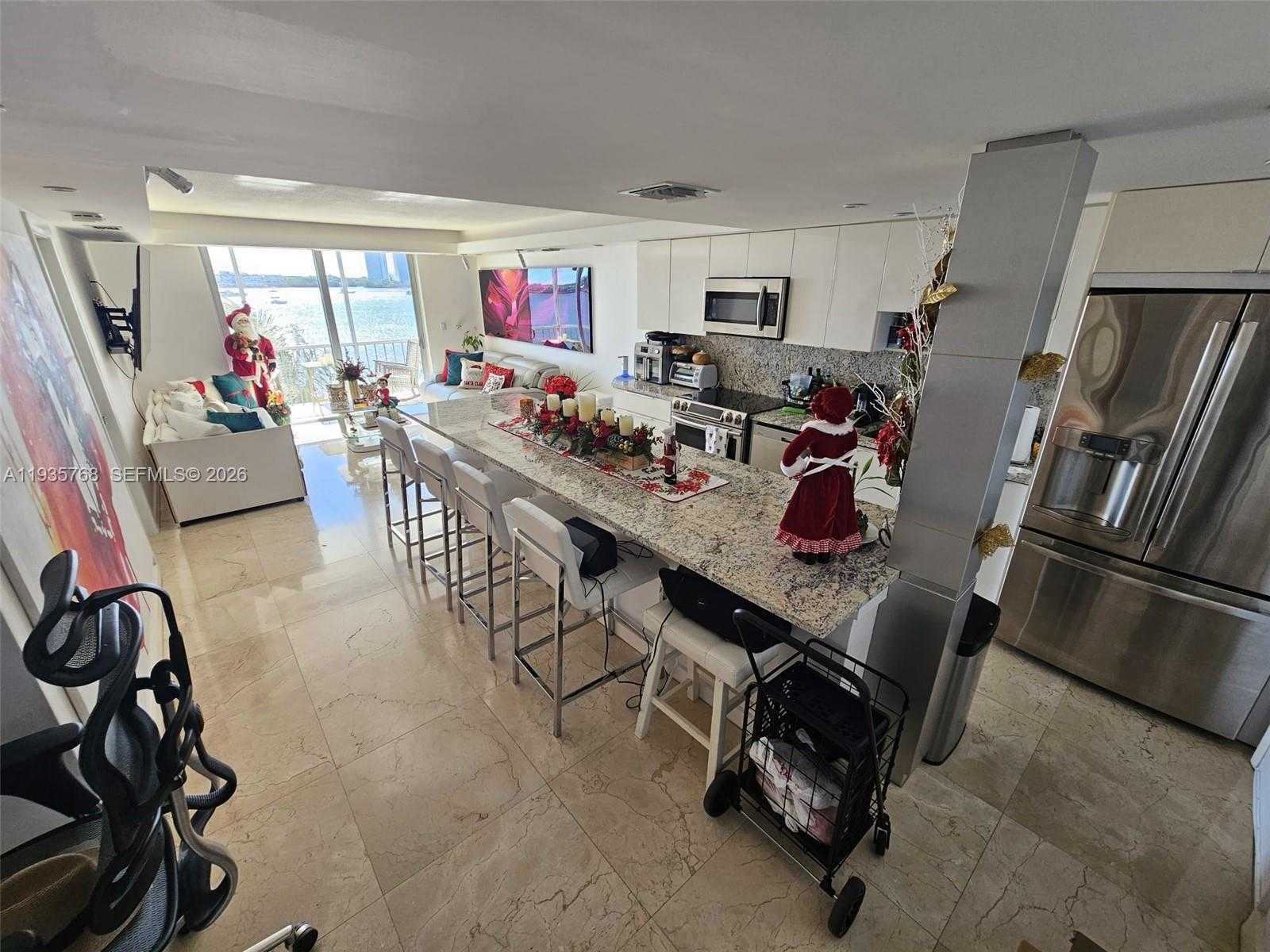 Small Image of 3000 SOUTH MARCOS DR #P402, Aventura Number 7