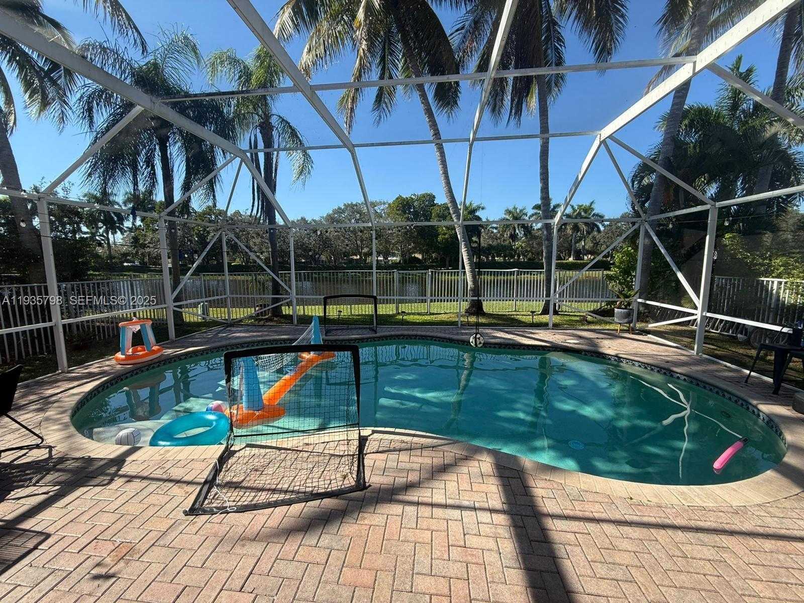 Small Image of 1463 BANYAN WAY, Weston Number 12