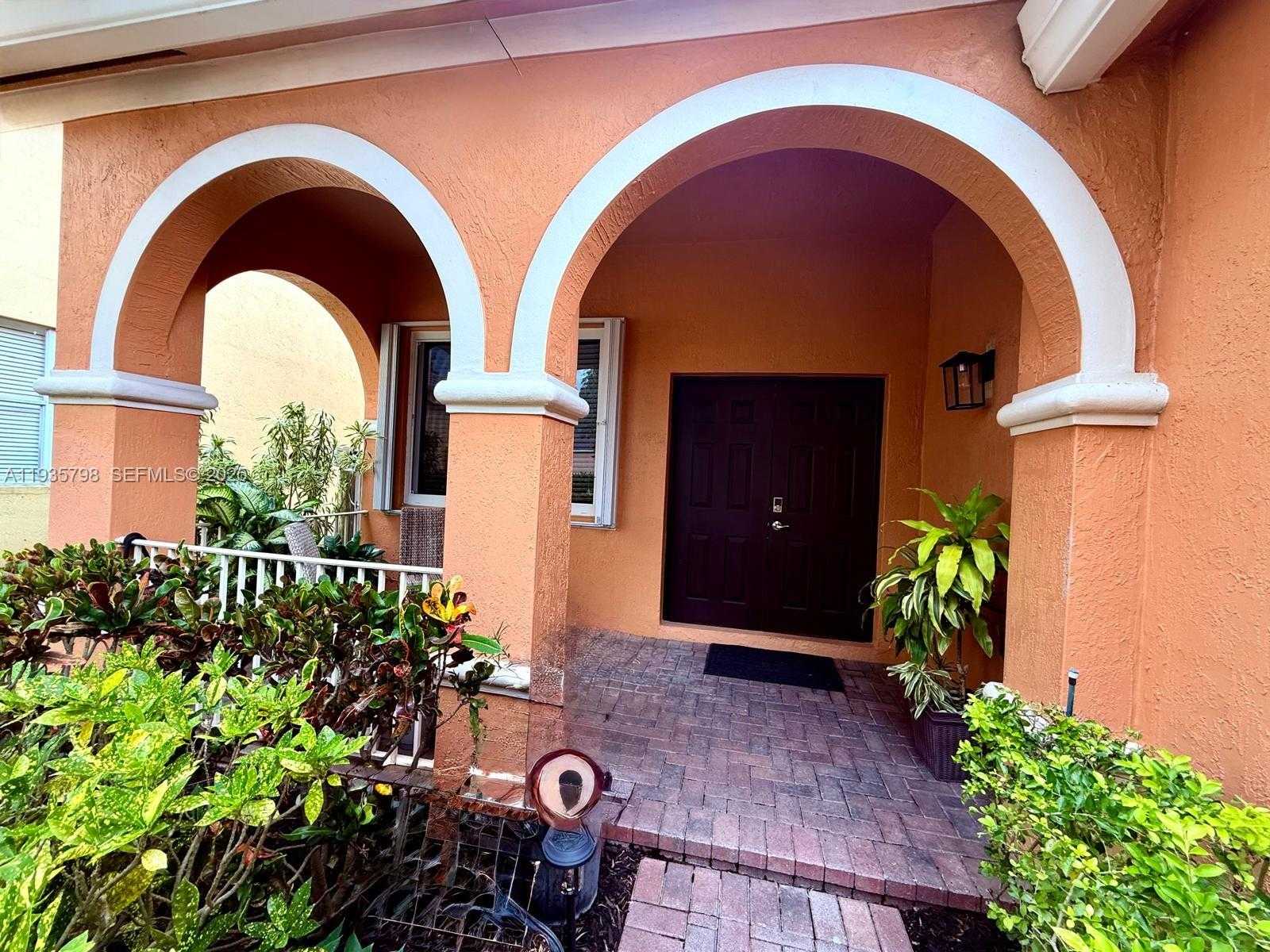 Small Image of 1463 BANYAN WAY, Weston Number 2