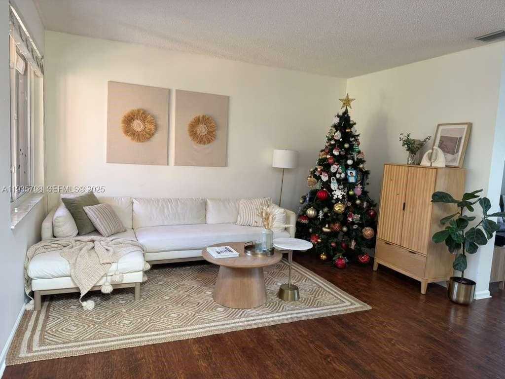 Small Image of 1463 BANYAN WAY, Weston Number 3