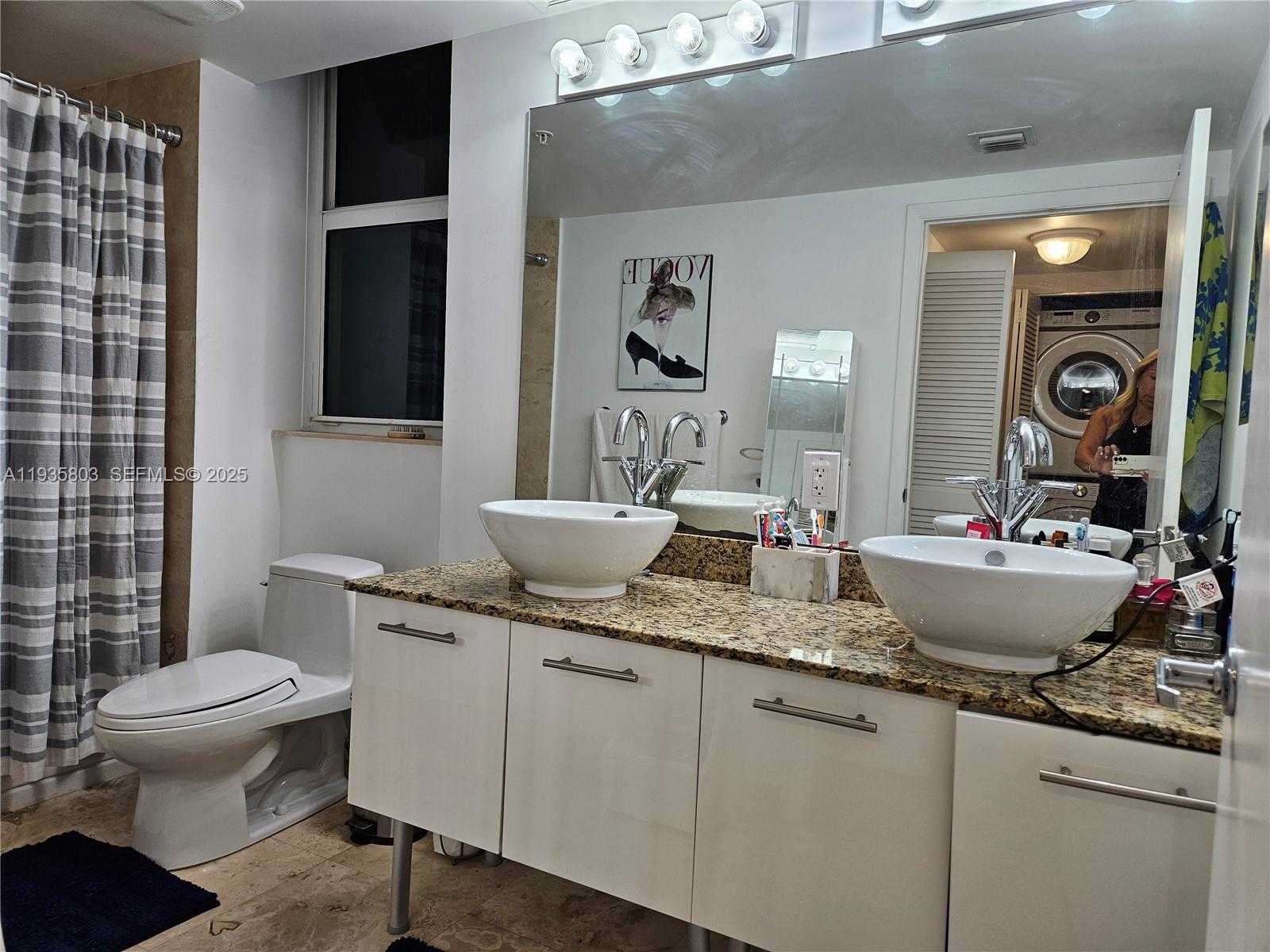 Small Image of 41 SOUTH EAST 5TH ST #1517, Miami Number 28