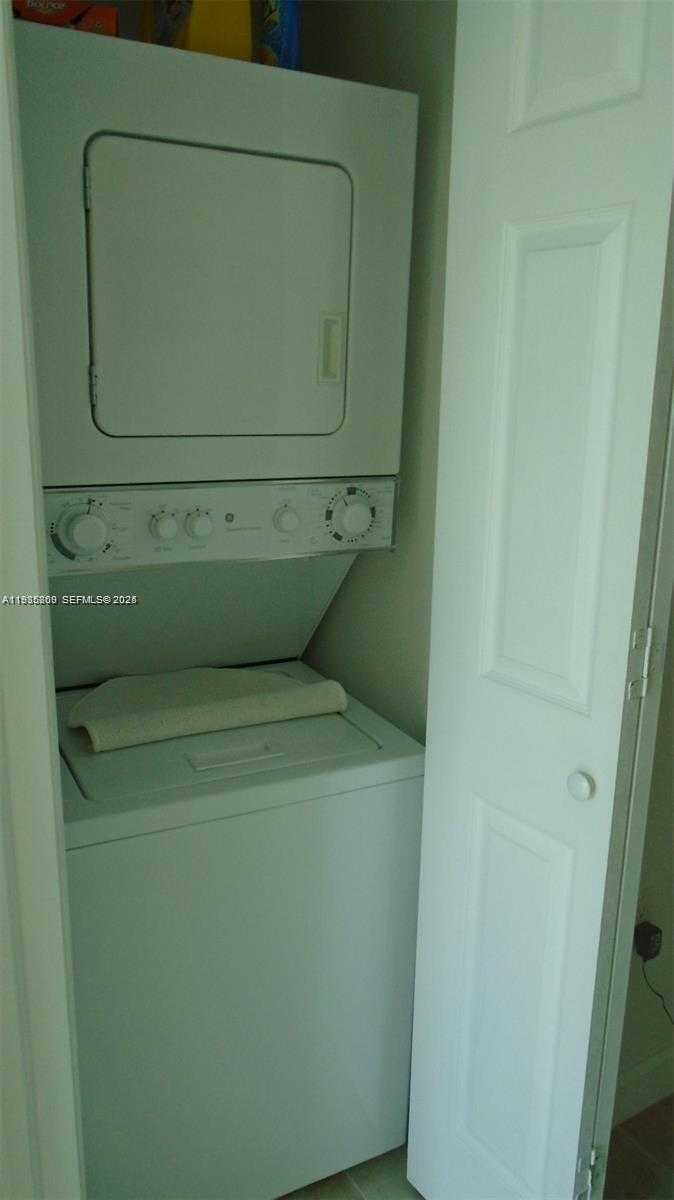 Small Image of 1723 SOUTH WEST 2ND AVE #608, Miami Number 7