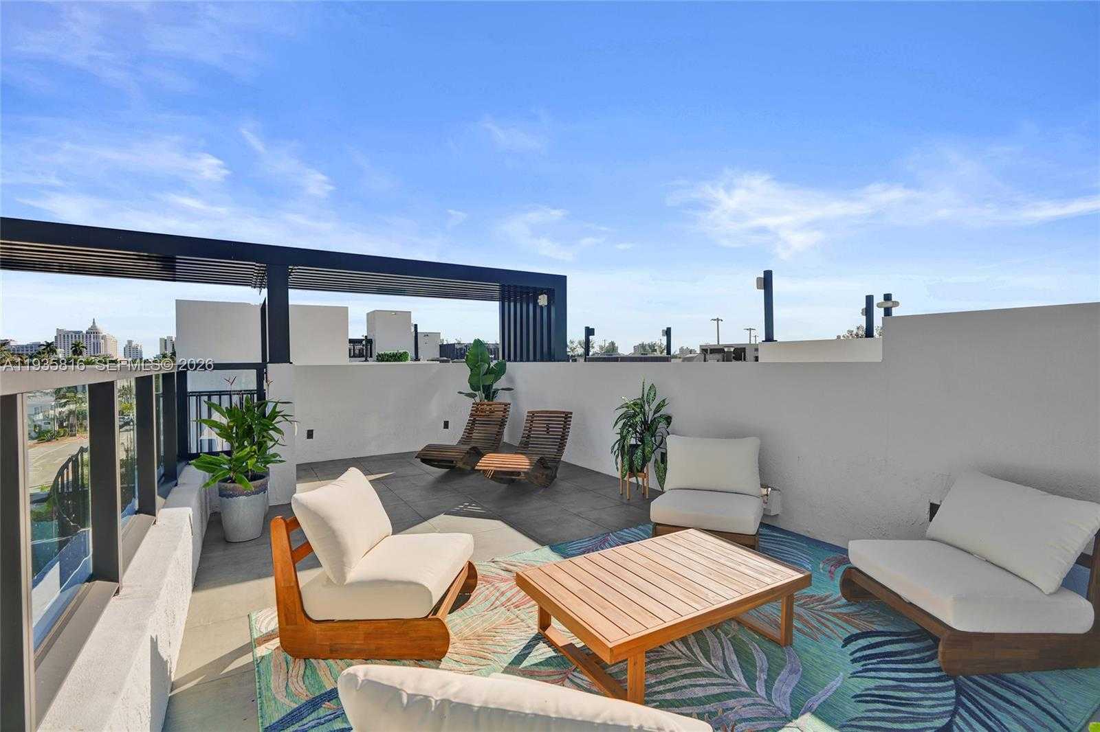 Small Image of 1030 15TH ST #PH5, Miami Beach Number 13