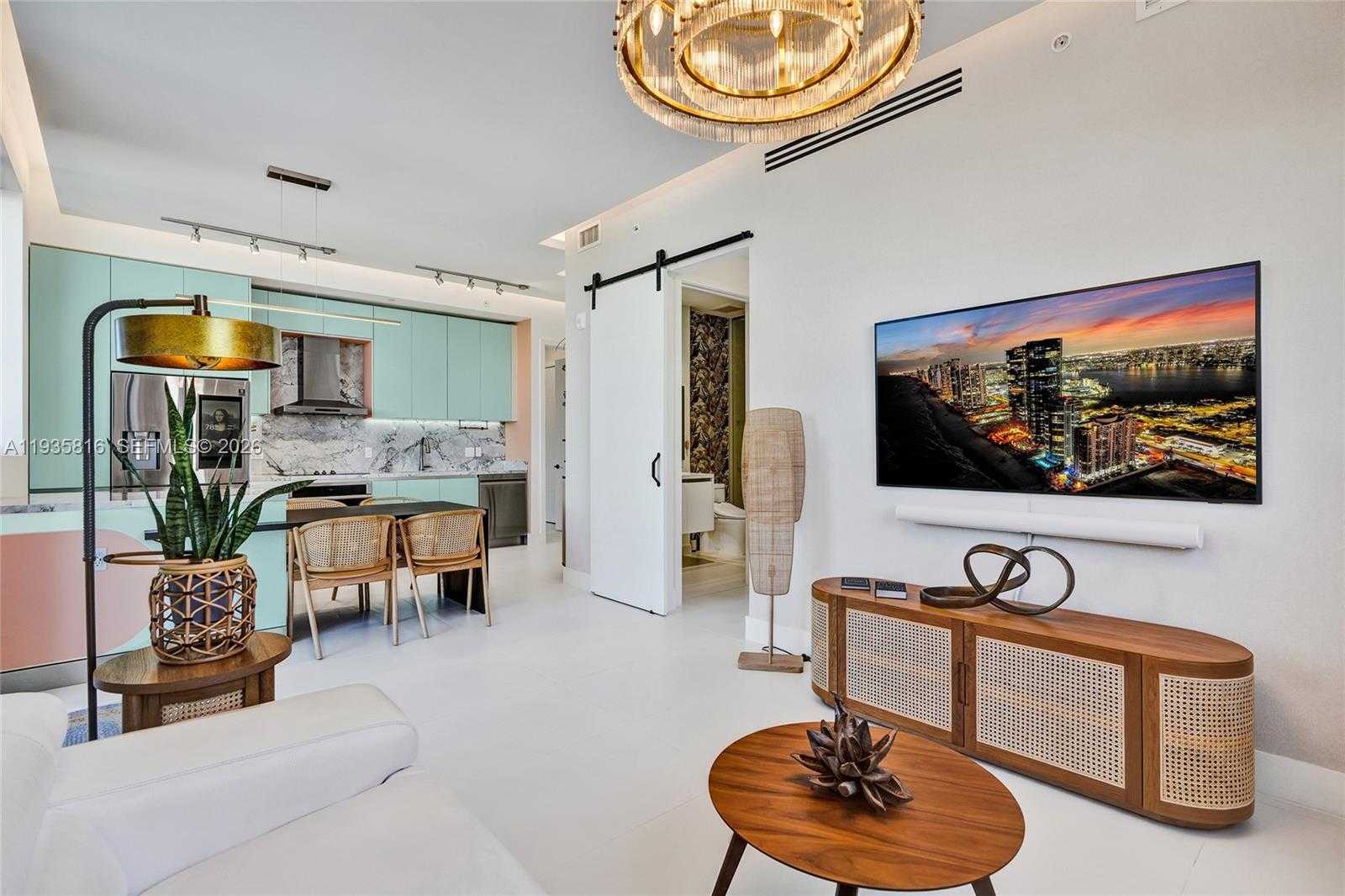 Small Image of 1030 15TH ST #PH5, Miami Beach Number 5