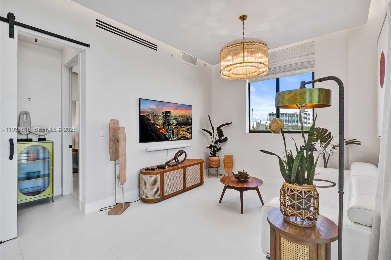 Small Image of 1030 15TH ST #PH5, Miami Beach Number 6