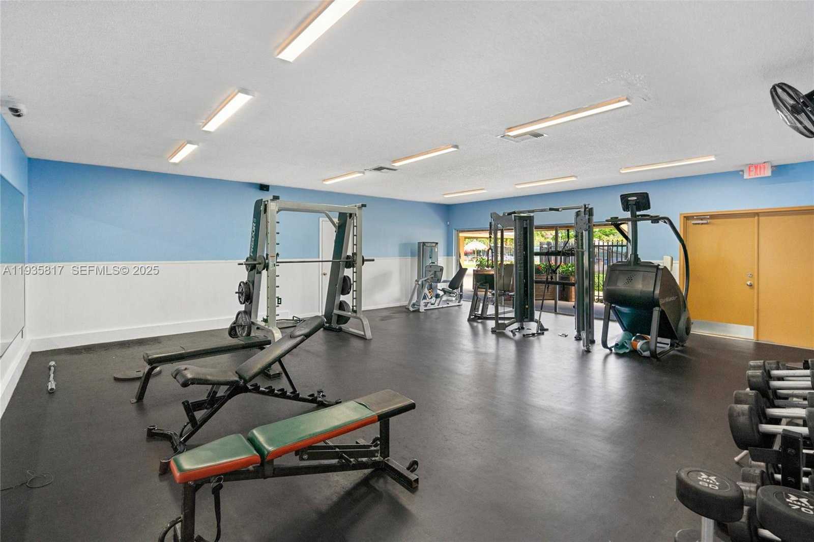 Small Image of 13611 SOUTH WEST 77TH ST, Miami Number 23