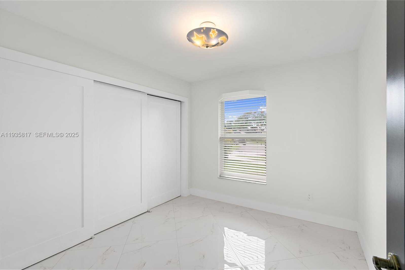 Small Image of 13611 SOUTH WEST 77TH ST, Miami Number 31