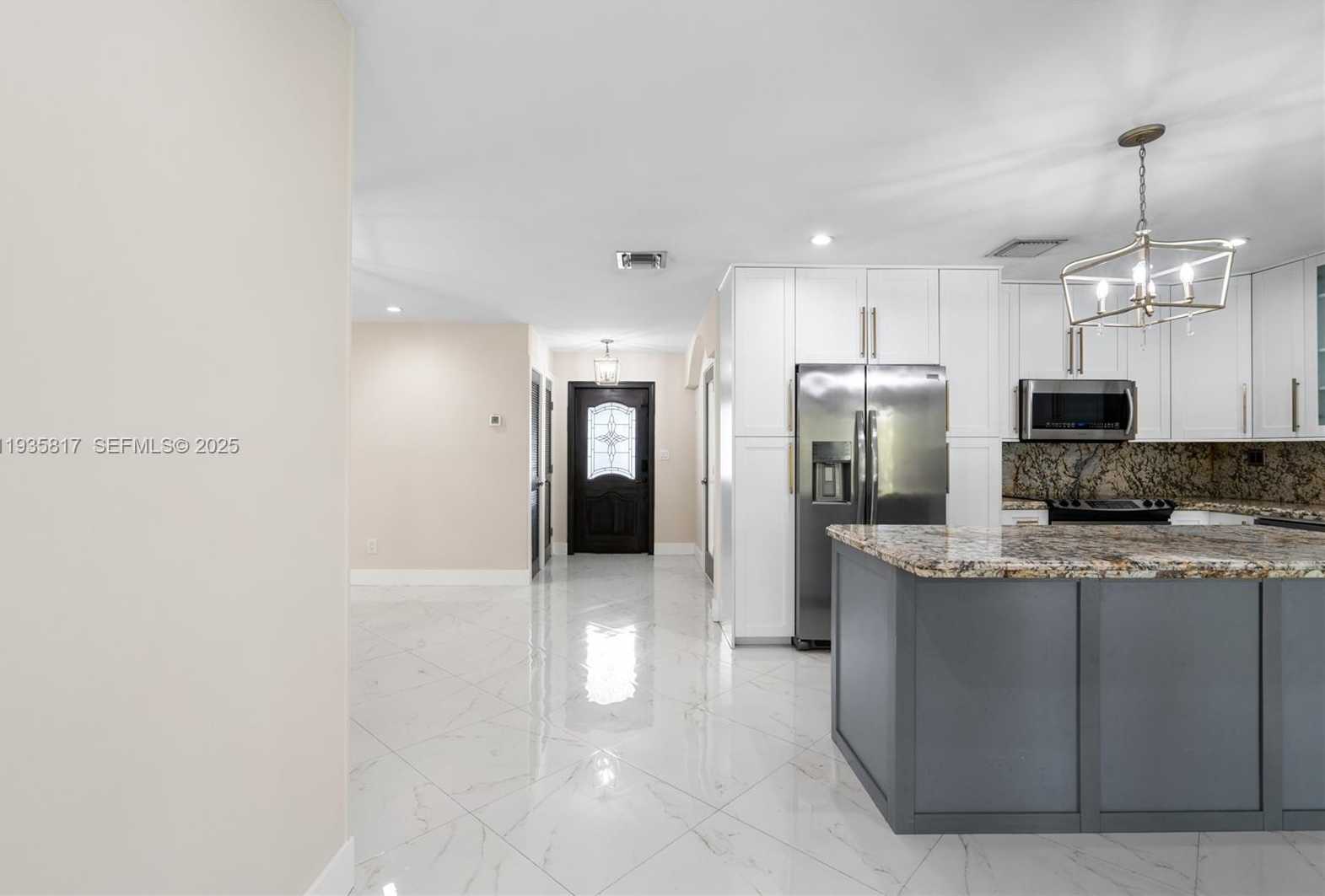 Small Image of 13611 SOUTH WEST 77TH ST, Miami Number 47