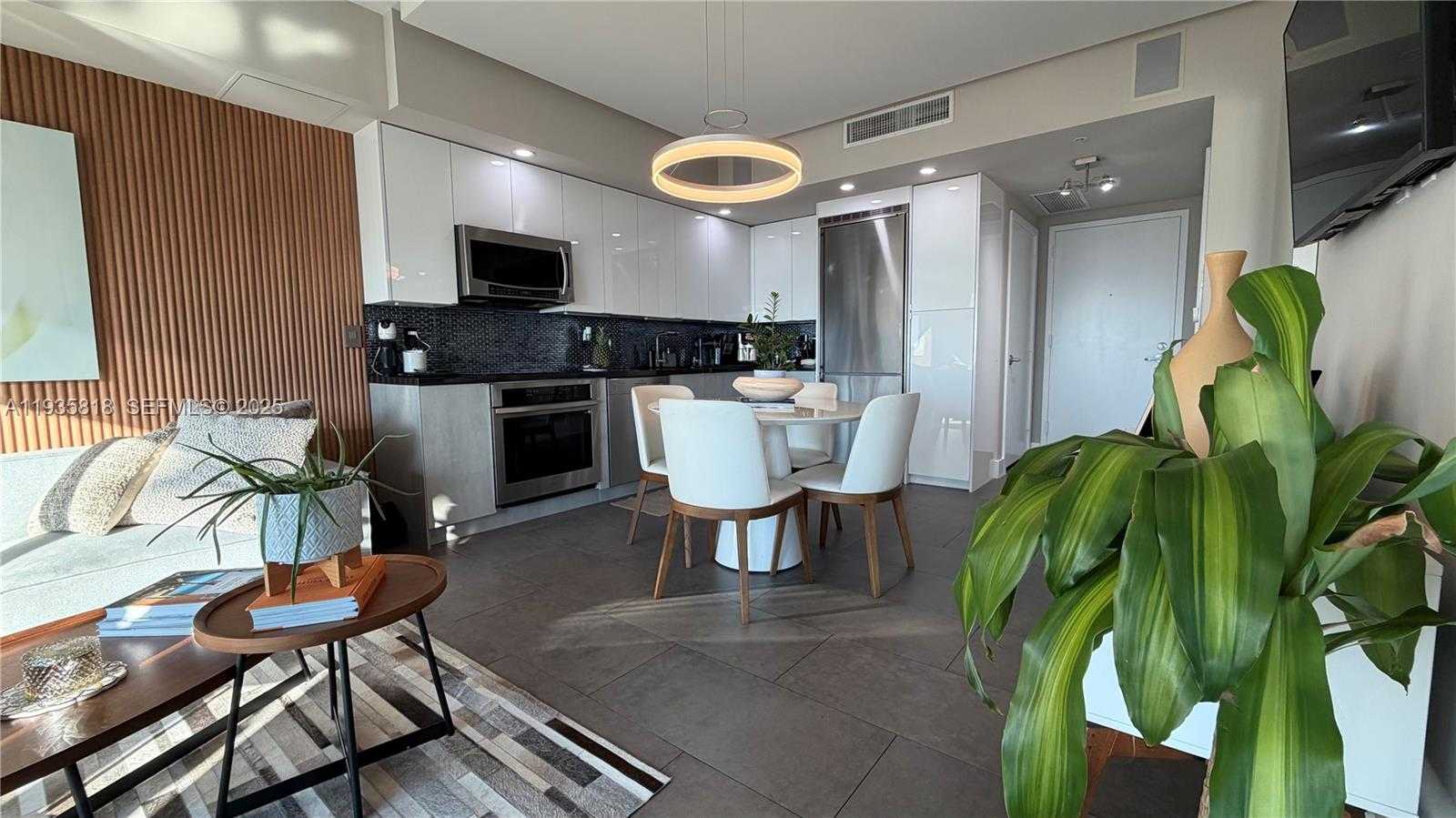 Small Image of 92 SOUTH WEST 3RD ST #3607, Miami Number 11