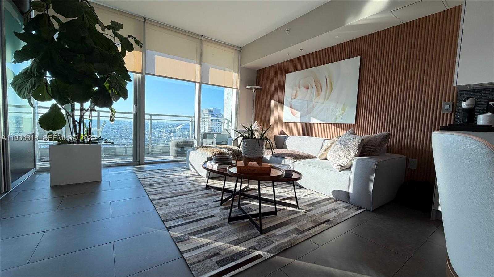 Small Image of 92 SOUTH WEST 3RD ST #3607, Miami Number 12