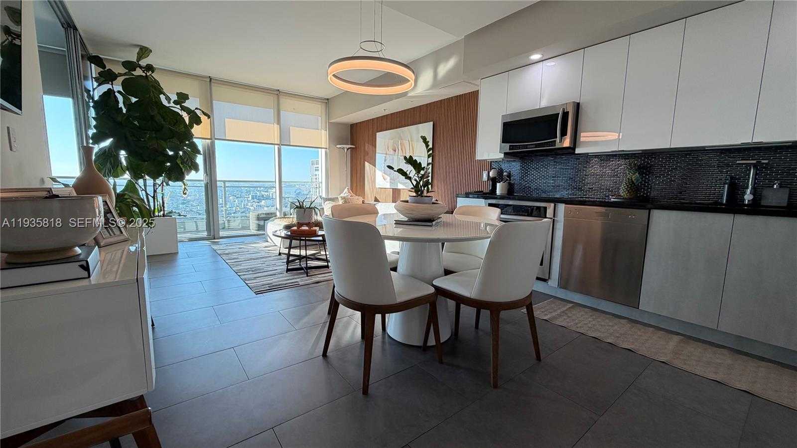 Small Image of 92 SOUTH WEST 3RD ST #3607, Miami Number 4